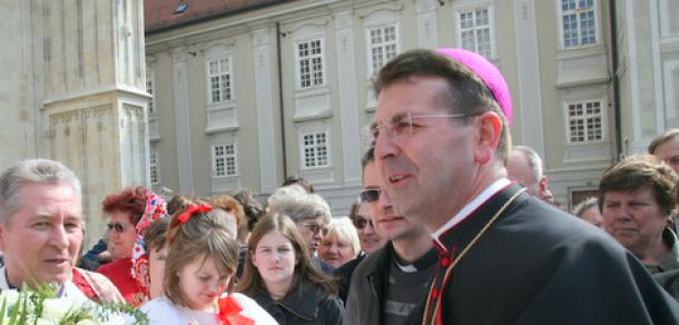 Pomocni-biskup-Sasko